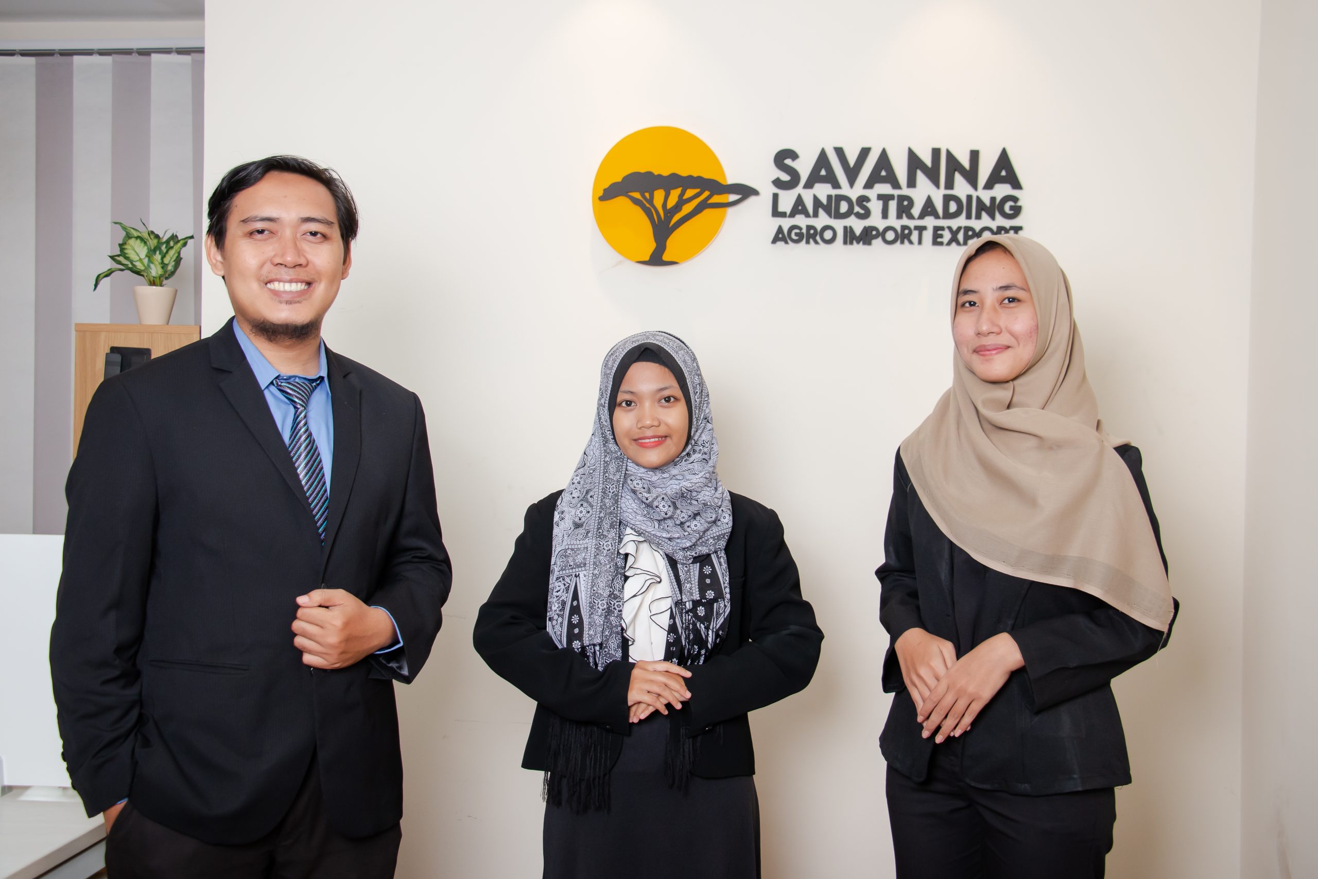 team of Savanna Lands Trading